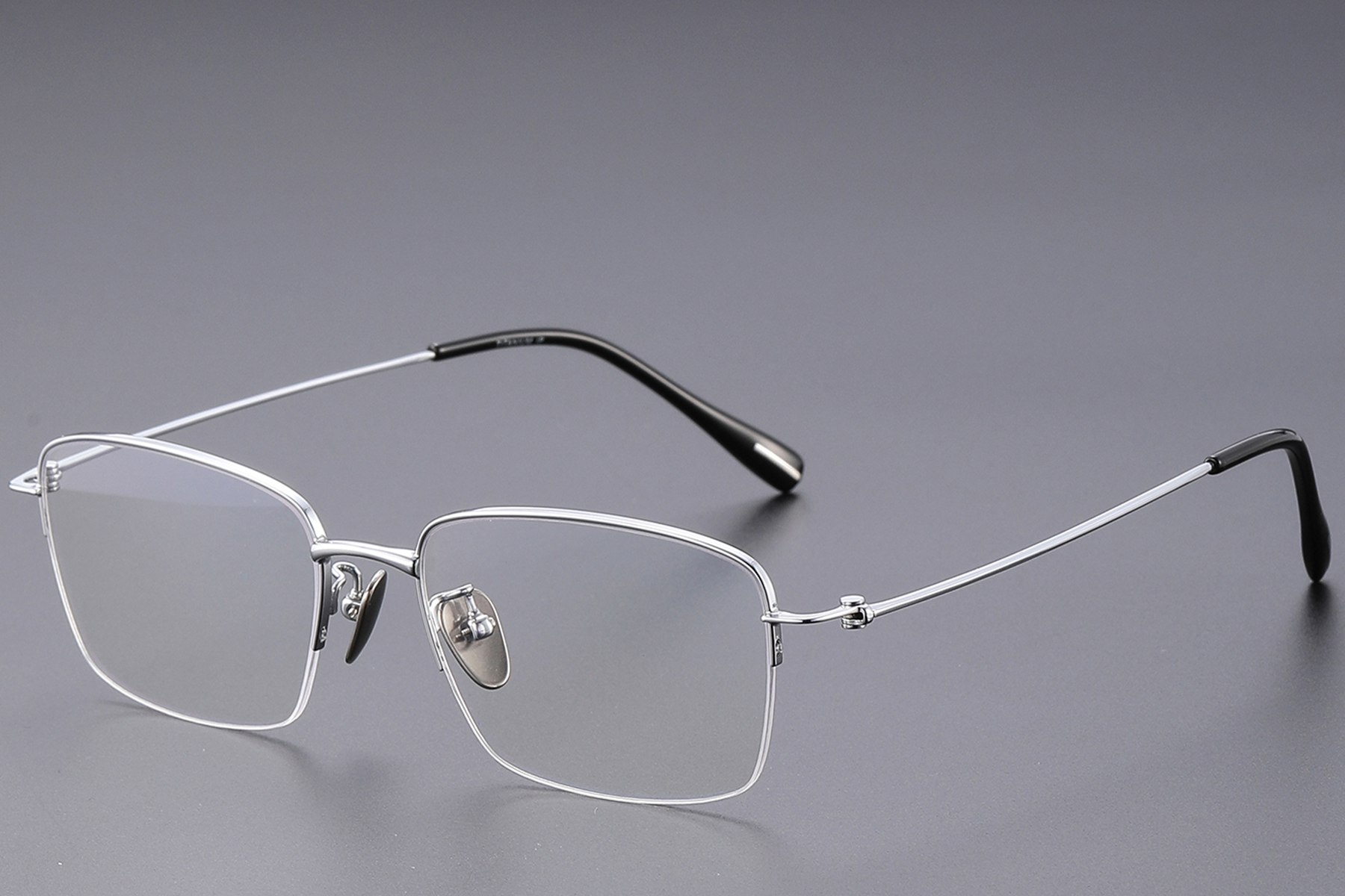BS1913-0433_Silver_Semi-rimless_Titanium_Glasses_corner.png