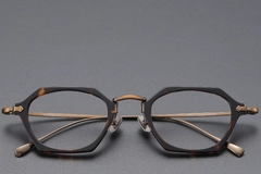 BS1913-0437_Tortoiseshell_Geometric_Titanium_Glasses_front