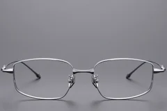 BS1913-0450_Silver_Rectangular_Titanium_Glasses_front