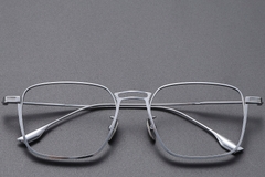 BS1913-0465_Silver_Rectangular_Titanium_Glasses_front