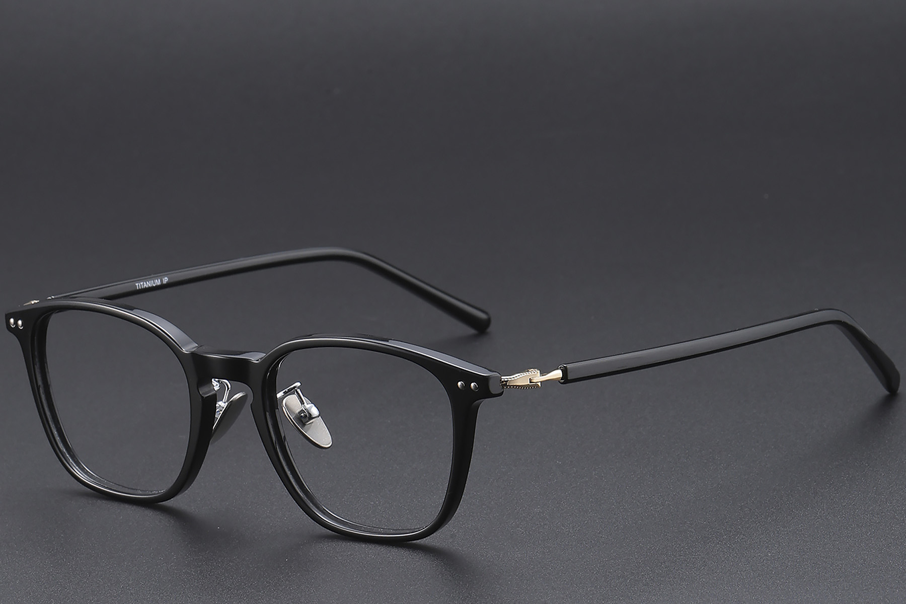 BS1913-0479_Black_Rectangular_Acetate_Glasses_corner
