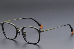 BS1913-0480_Green_Rectangular_Titanium_Glasses_corner