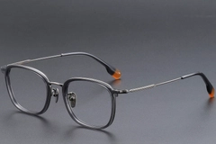 BS1913-0482_Grey_Rectangular_Titanium_Glasses_corner