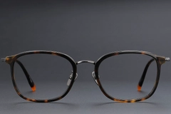 BS1913-0483_Tortoiseshell_Rectangular_Titanium_Glasses_front