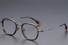 BS1913-0485_Tortoiseshell_Rectangular_Titanium_Glasses_corner