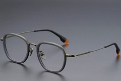 BS1913-0486_Green_Rectangular_Titanium_Glasses_corner