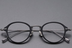 BS1913-0488_Black_Oval_Titanium_Glasses_front
