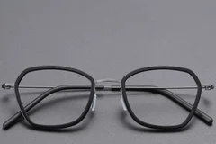 BS1913-0504_Black_Butterfly_Titanium_Glasses_front