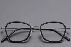 BS1913-0504_Black_Butterfly_Titanium_Glasses_front