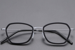 BS1913-0507_Black_Butterfly_Titanium_Glasses_front