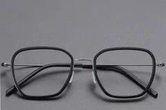BS1913-0512_Black_Rectangular_Titanium_Glasses_front