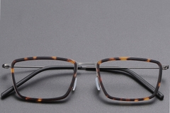 BS1913-0515_Tortoiseshell_Rectangular_Titanium_Glasses_front