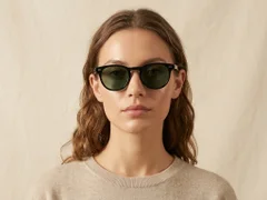 BS1913-0525_Black_Oval_Acetate_Sunglasses-tryon_female