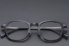 BS1913-0528_Grey_Oval_Titanium_Glasses_front