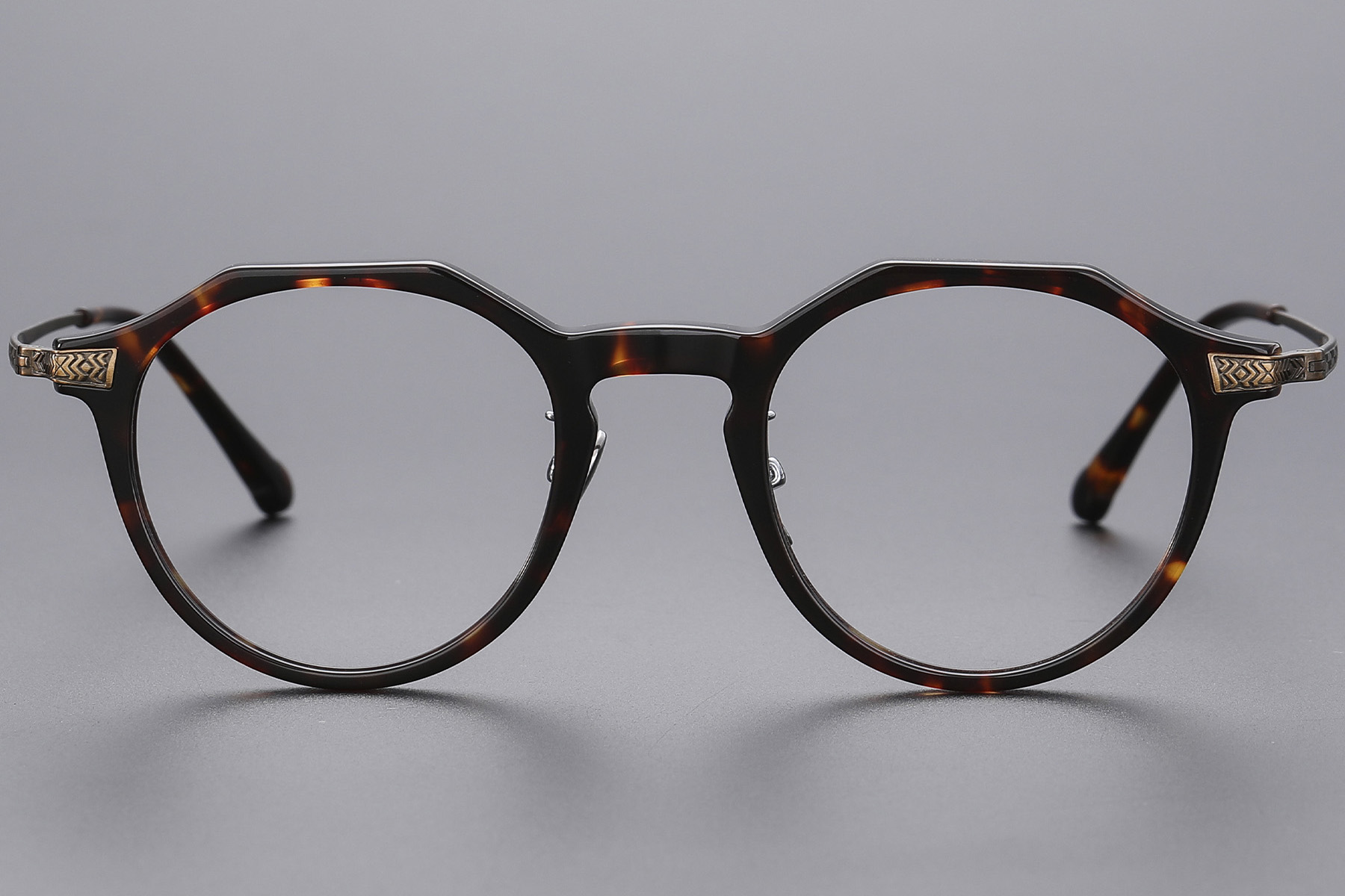 BS1913-0533_Tortoiseshell_Oval_Titanium_Glasses_front