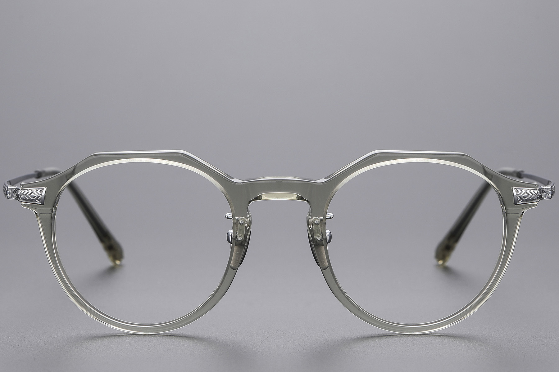 BS1913-0534_Green_Oval_Titanium_Glasses_front