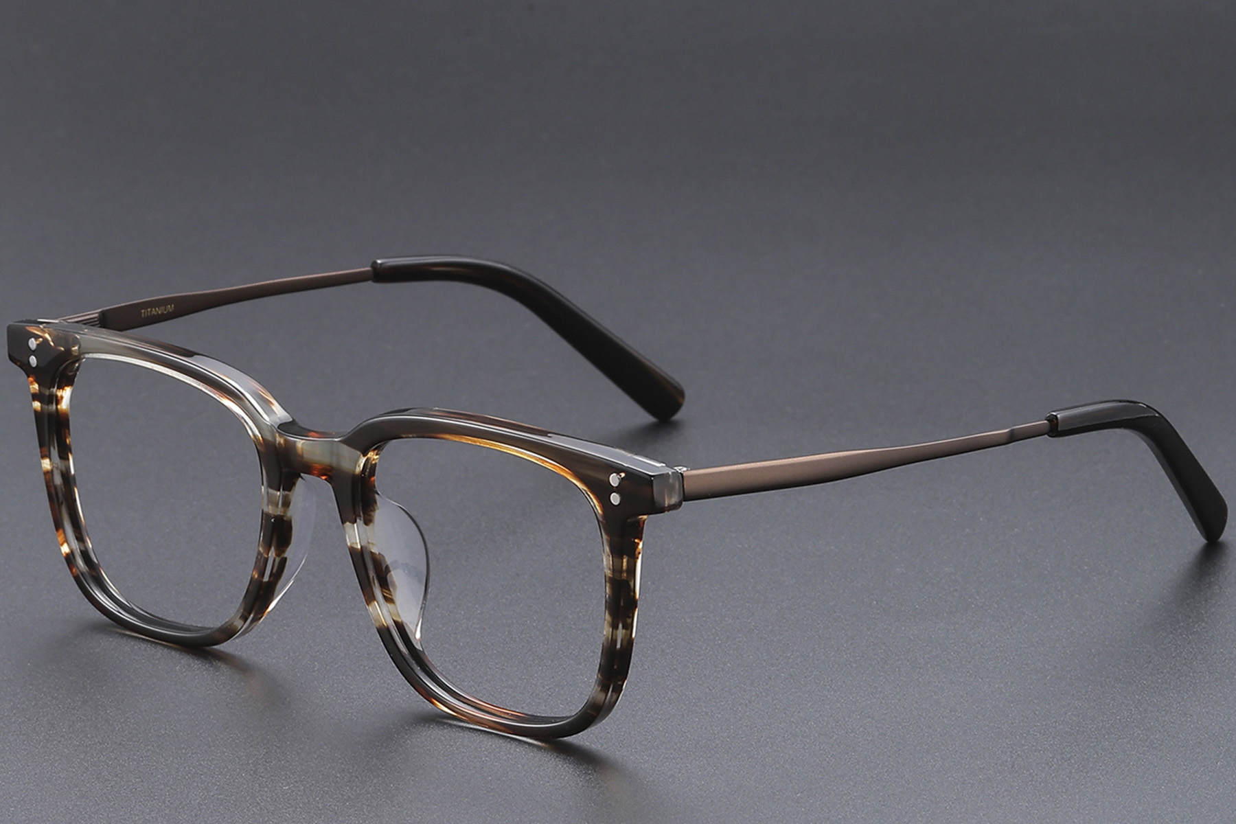 BS1913-0540_Brown_Rectangular_Titanium_Glasses_corner