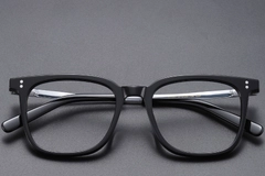 BS1913-0544_Black_Rectangular_Titanium_Glasses_front