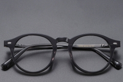 BS1913-0554_Grey_Oval_Titanium_Glasses_front