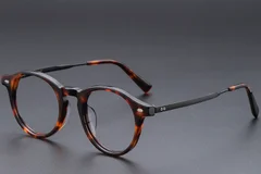 BS1913-0555_Tortoiseshell_Oval_Titanium_Glasses_corner