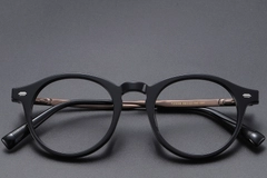 BS1913-0556_Black_Oval_Titanium_Glasses_front