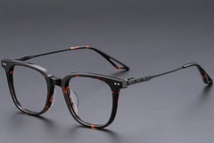 BS1913-0563_Tortoiseshell_Rectangular_Titanium_Glasses_corner