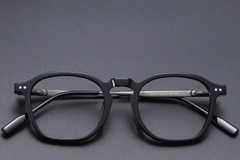 BS1913-0568_Black_Rectangular_Titanium_Glasses_front