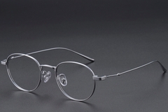 BS1913-0575_Silver_Oval_Titanium_Glasses_corner