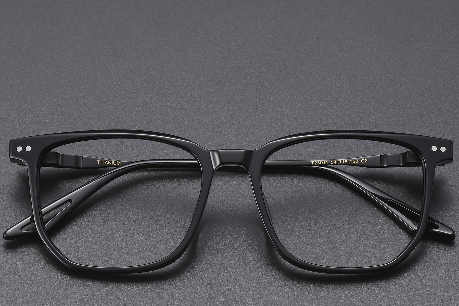 BS1913-0598_Black_Rectangular_TR90_glasses_front