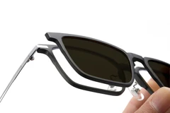 BS1913-0620_Black_Rectangular_TR90_clip-on_sunglasses_detail