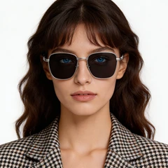 bs1913-0645_silver_rectangular_titanium_sunglasses_model