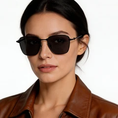 bs1913-0647_black_rectangular_titanium_sunglasses_model