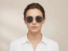 BS1913-0655_Black_Geometric_Titanium_sunglasses-tryon_female
