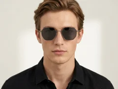 BS1913-0657_Grey_Geometric_Titanium_sunglasses-tryon_male