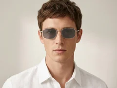 BS1913-0680_Silver_Rectangular_Titanium_sunglasses-tryon_male