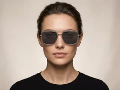 BS1913-0693_Grey_Aviator_Titanium_sunglasses-tryon_female