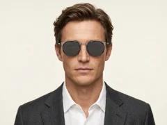 BS1913-0696_Black_Oval_Titanium_sunglasses-tryon_male