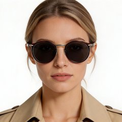 bs1913-0696_black_oval_titanium_sunglasses_model