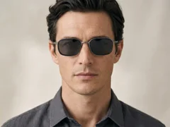 BS1913-0701_Black_Rectangular_Titanium_sunglasses-tryon_male