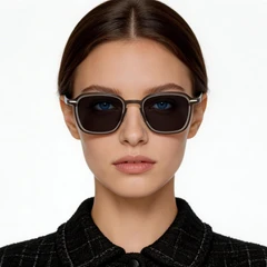 bs1913-0703_grey_rectangular_titanium_sunglasses_model