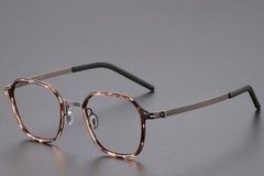 BS1913-0759_Tortoiseshell_Rectangular_Titanium_Glasses_corner