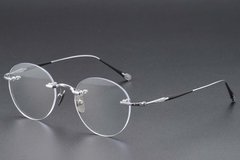 BS1913-0770_Silver_Invisible_Titanium_Glasses_corner