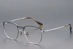 BS1913-0774_Silver_Aviator_Titanium_glasses_corner