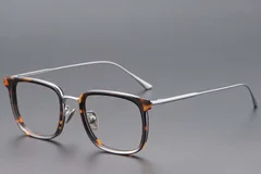 BS1913-0781_Tortoiseshell_Rectangular_Titanium_glasses_corner