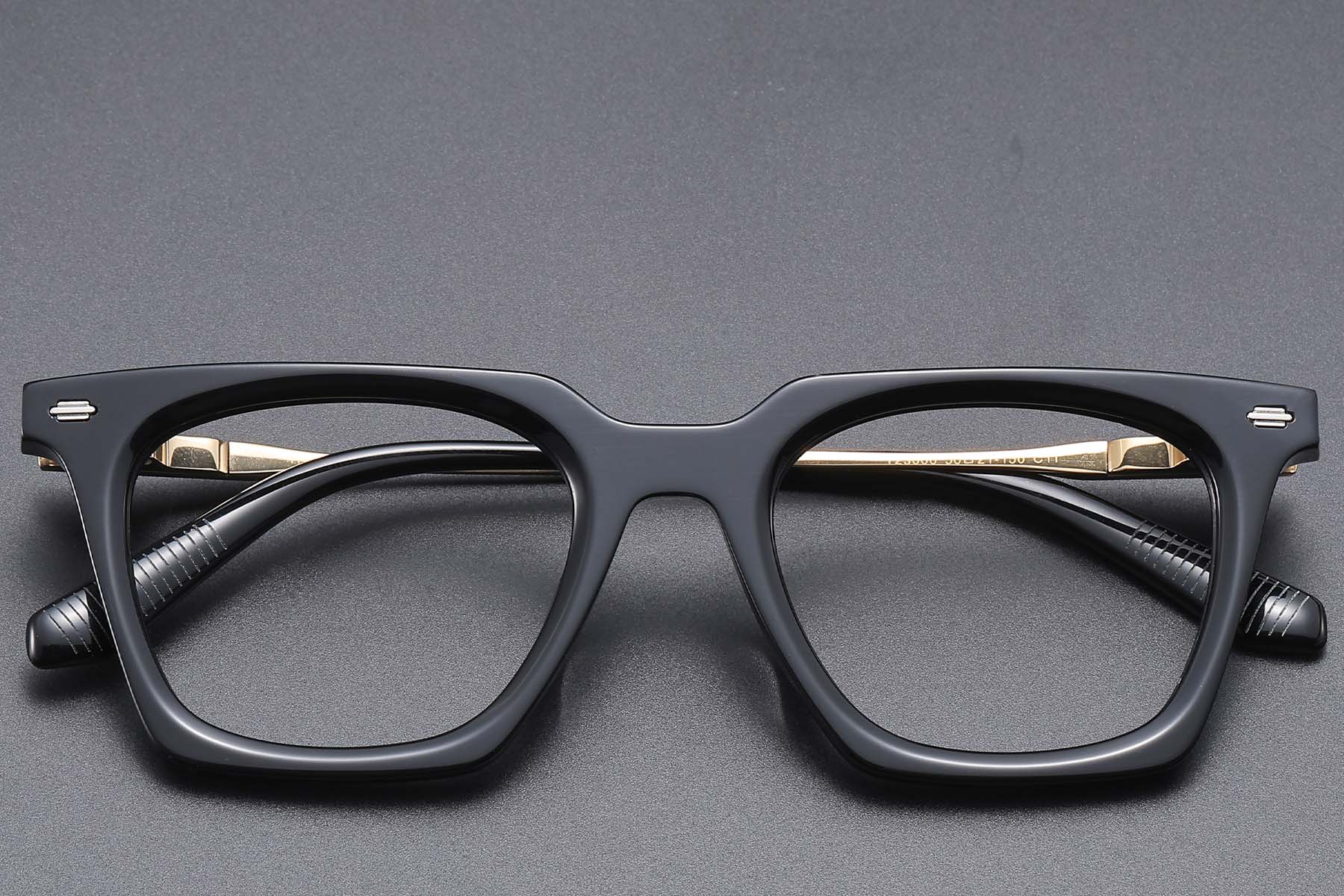 BS1913-0811_Black_Rectangular_Acetate_glasses_front
