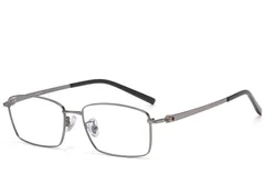 BS1913-0818_Grey_Rectangular_Titanium_glasses_corner