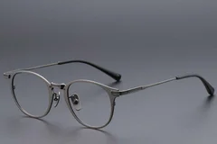 BS1913-0860_Grey_Oval_Titanium_glasses_corner