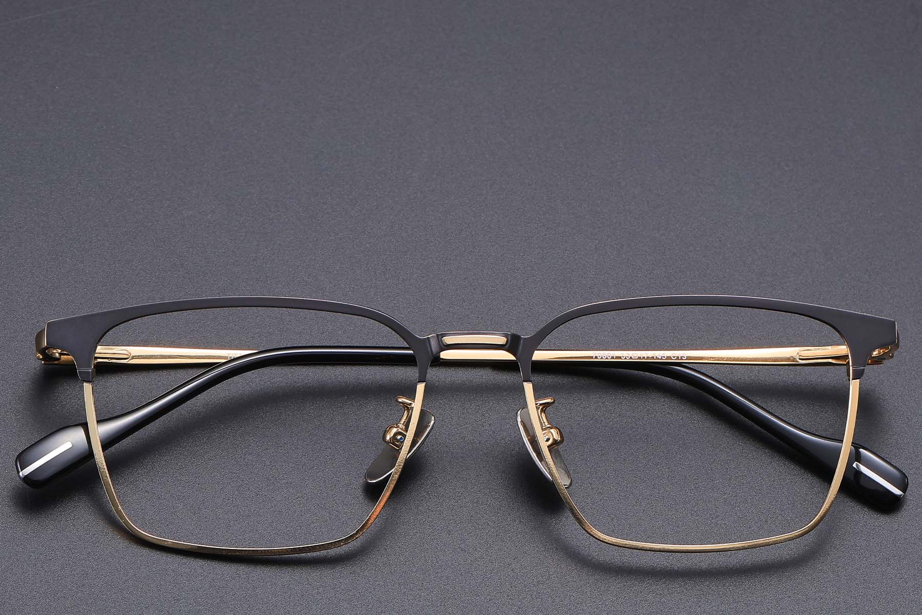 BS1913-0867_Golden_Rectangular_Titanium_glasses_front