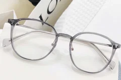 BS1924-0028_Grey_Oval_TR90_Glasses_front