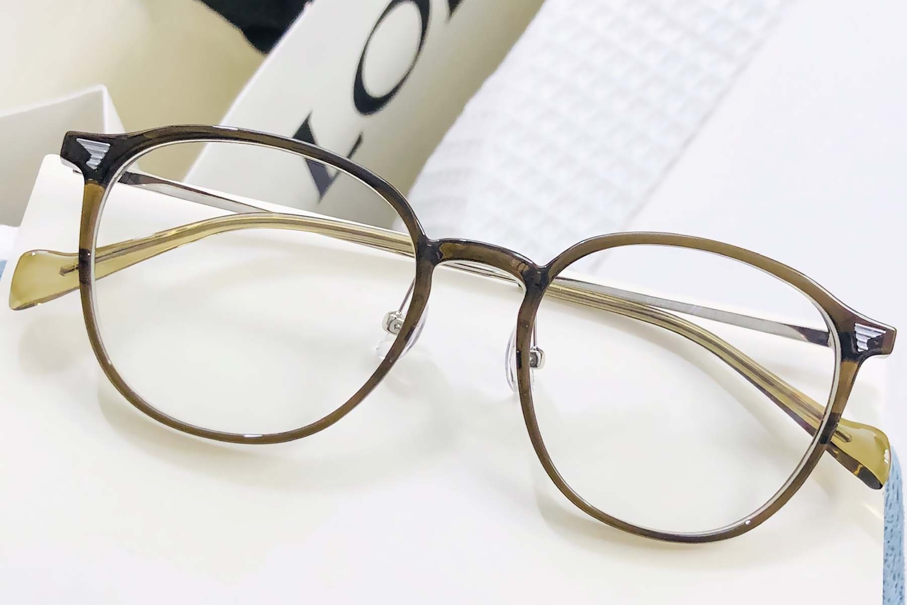 BS1924-0030_Green_Oval_TR90_Glasses_front